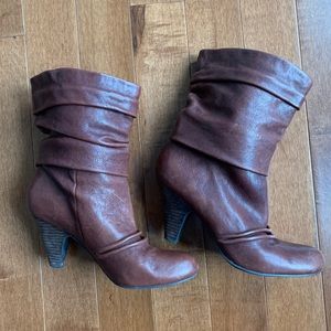 Jessica Simpson boots